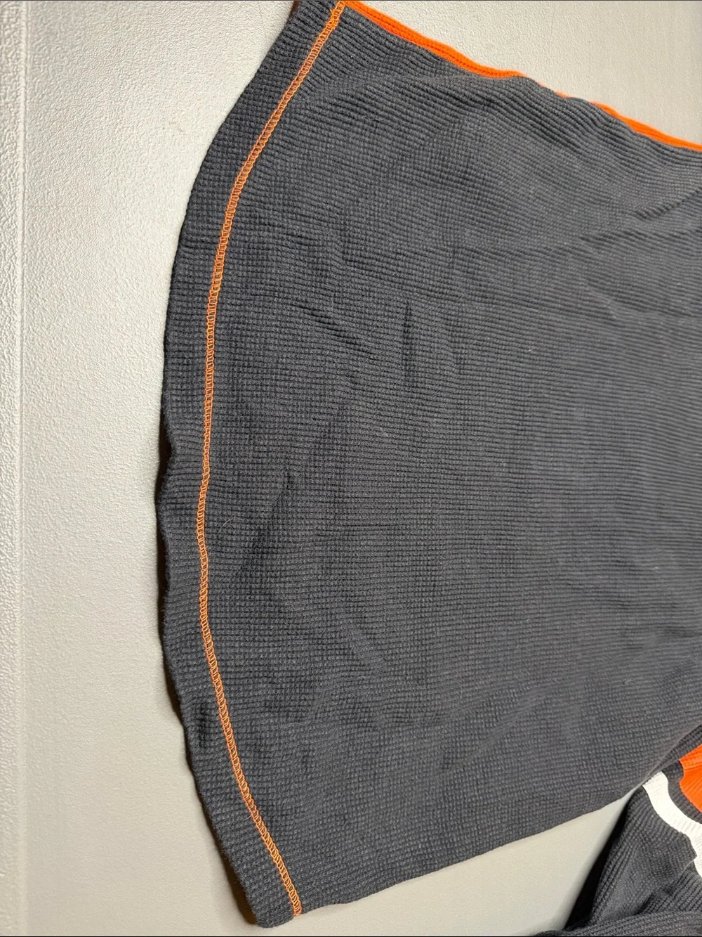 🦫 Kid’s Hooded Shirt - Oregon State Beavers. Size: 8